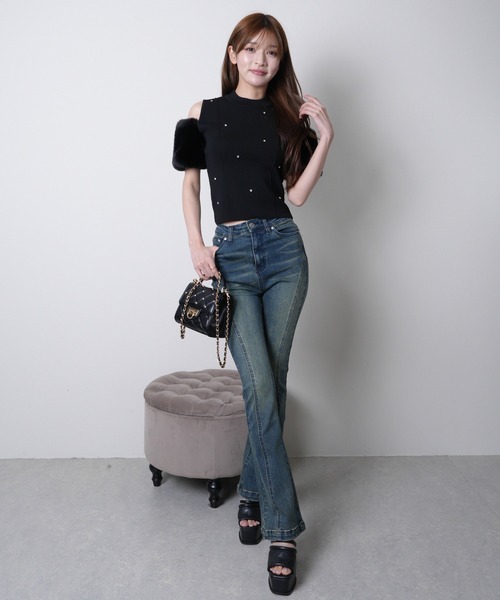 LIPSERVICE（リップサービス）の「シェーディングラインフレアデニムパンツ（デニムパンツ・レディース・インディゴブルー/ブラック/グレー・XS/S/M）」の4枚目の写真