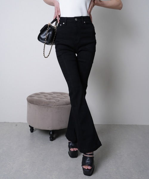 LIPSERVICE（リップサービス）の「シェーディングラインフレアデニムパンツ（デニムパンツ・レディース・インディゴブルー/ブラック/グレー・XS/S/M）」の14枚目の写真