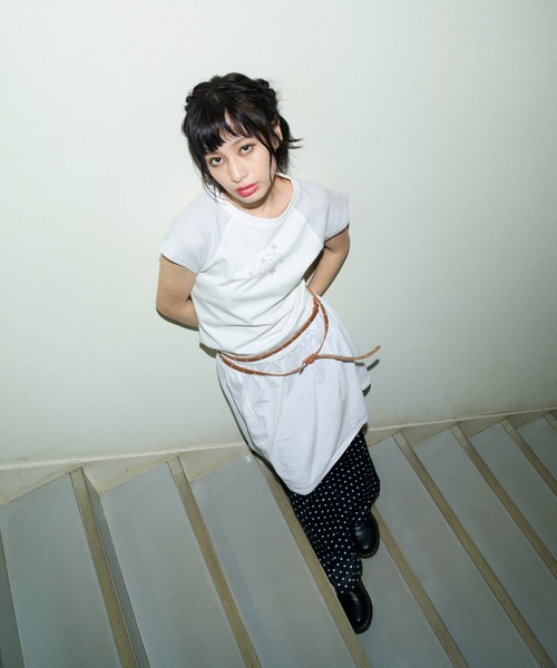 FTW（エフティダブリュー）の「THERMAL RAGLAN TOP（Tシャツ/カットソー・レディース・ブラック/ネイビー/オフホワイト・SMALL/MEDIUM）」の4枚目の写真