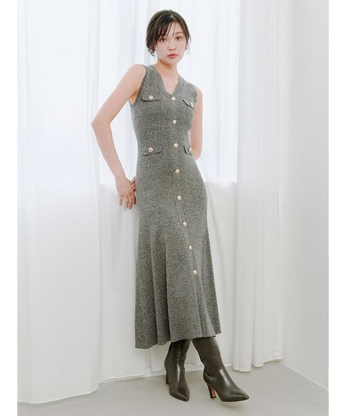 SNIDEL（スナイデル）の「ノースリーブフロントボタンニットワンピース（ワンピース・レディース・バーガンディー/カーキ/マルチ・F）」の9枚目の写真