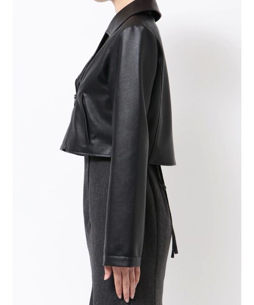 RESEXXY(リゼクシー)の「フェイクレザーライダースジャケット(ライダースジャケット・レディース・ブラック/ブラウン・SMALL/MEDIUM)」の21枚目の写真