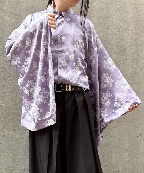 REZEN（リゼン）の「花柄ジャガード和袖シャツ（シャツ/ブラウス・メンズ・ターコイズブルー/ブラック/ライトグレー/ラベンダー・LARGE/MEDIUM）」の4枚目の写真