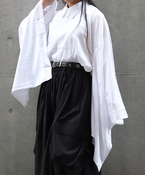 REZEN（リゼン）の「花柄ジャガード和袖シャツ（シャツ/ブラウス・メンズ・ターコイズブルー/ブラック/ライトグレー/ラベンダー・LARGE/MEDIUM）」の3枚目の写真