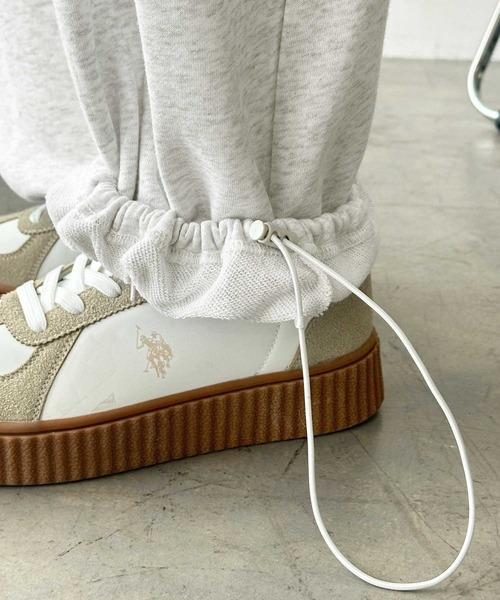 GeeRA(ジーラ)の「【S-XLサイズ展開】裾ドロストでシルエットが変えられる!カーブスウェットワイドイージーパンツ(スウェットパンツ・レディース・オートミール/杢グレー/ブラック・SMALL/MEDIUM/LARGE/X-LARGE)」の17枚目の写真