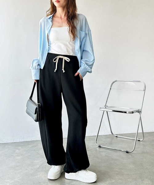 GeeRA(ジーラ)の「【S-XLサイズ展開】裾ドロストでシルエットが変えられる!カーブスウェットワイドイージーパンツ(スウェットパンツ・レディース・オートミール/杢グレー/ブラック・SMALL/MEDIUM/LARGE/X-LARGE)」の6枚目の写真