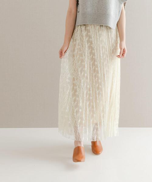 URBAN RESEARCH ROSSO WOMEN(アーバンリサーチ ロッソ)の「2WAYレイヤードレーススカート(スカート・レディース・ブラック/オフホワイト・FREE)」の6枚目の写真