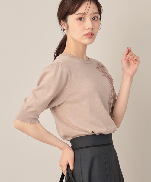 couture brooch（クチュールブローチ）の「オーガンフリルフラワーニット（ニット/セーター・レディース・ダークグレー/ベビーピンク/ライトベージュ・38/42）」の21枚目の写真