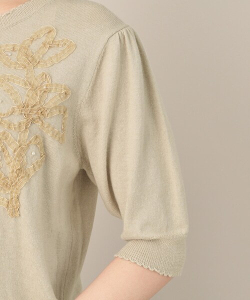 couture brooch（クチュールブローチ）の「オーガンフリルフラワーニット（ニット/セーター・レディース・ダークグレー/ベビーピンク/ライトベージュ・38/42）」の12枚目の写真