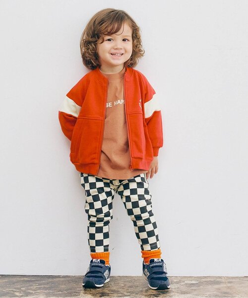 p.premier（ピードットプルミエ）の「【ジュニア対応】イロチ買いしたいナンバリングとロゴの長袖Tシャツ（Tシャツ/カットソー・キッズ・ブラウン/グリーン/グレー/オフホワイト/チャコール/イエロー・80/90/100/110/120/130/140）」の8枚目の写真