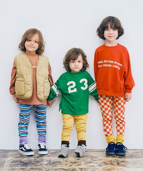 p.premier（ピードットプルミエ）の「【ジュニア対応】イロチ買いしたいナンバリングとロゴの長袖Tシャツ（Tシャツ/カットソー・キッズ・ブラウン/グリーン/グレー/オフホワイト/チャコール/イエロー・80/90/100/110/120/130/140）」の18枚目の写真