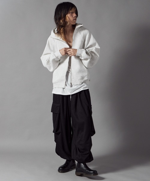 Theater code(シアターコード)の「High-Neck Zip-Up Hoodie/ハイネックジップパーカーメンズ(パーカー・メンズ・ブラック/グレー・L/M)」の19枚目の写真