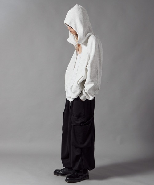 Theater code(シアターコード)の「High-Neck Zip-Up Hoodie/ハイネックジップパーカーメンズ(パーカー・メンズ・ブラック/グレー・L/M)」の20枚目の写真