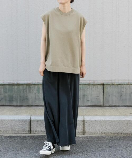 FORK&SPOON（フォークアンドスプーン）の「FORK&SPOON　クルーネックニットベスト（ベスト・レディース・チャコールグレー/ベージュ・1）」の22枚目の写真