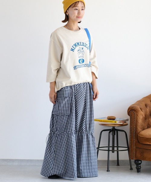 cepo(セポ)の「ミニ裏毛スソドロストプルオーバー(Tシャツ/カットソー・レディース・ワイン/チャコール/ベージュ・M)」の3枚目の写真