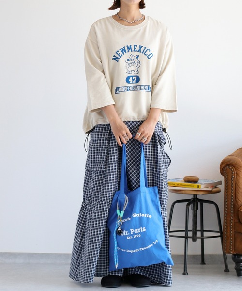 cepo(セポ)の「ミニ裏毛スソドロストプルオーバー(Tシャツ/カットソー・レディース・ワイン/チャコール/ベージュ・M)」の19枚目の写真