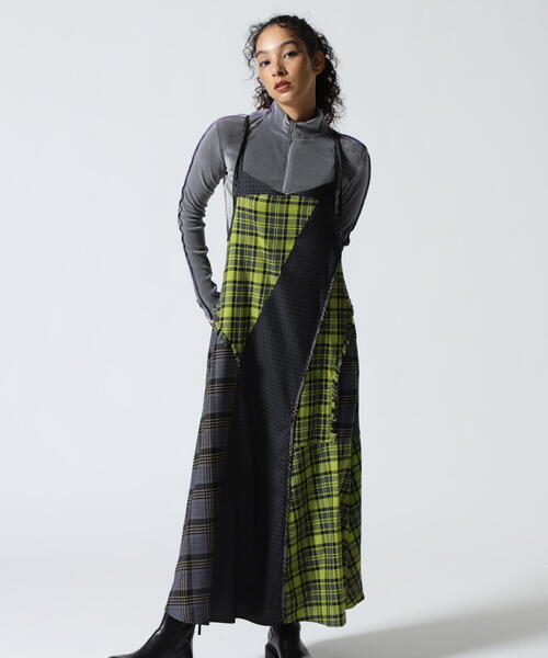 AULA AILA(アウラアイラ)の「AULA AILA(アウラ アイラ)別注チェックジャンパースカート(ワンピース・レディース・イエロー/ブラック・0)」の13枚目の写真