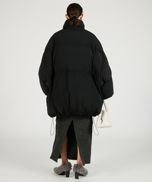 PRANK PROJECT（プランクプロジェクト）の「ポンチョダウン / Poncho Down（ダウンジャケット/コート・レディース・ブラック/アイボリー・FREE）」の11枚目の写真