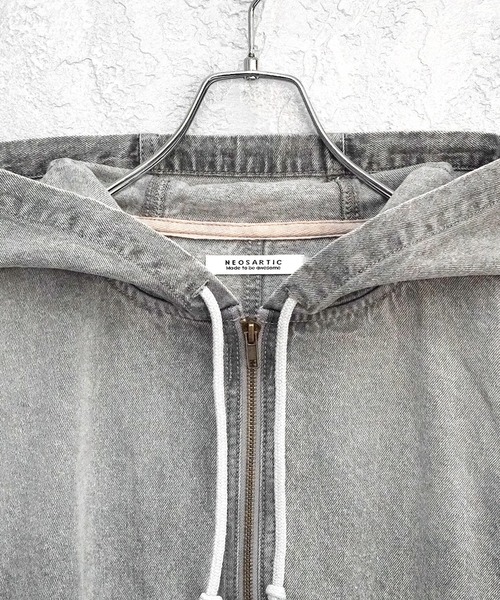 MinoriTY（マイノリティ）の「【MinoriTY】ヴィンテージ加工フルジップデニムパーカー メンズ 秋服 冬服 春服（パーカー・メンズ・ブラック/ライトブルー/ライトグレー・M/L/LL）」の16枚目の写真