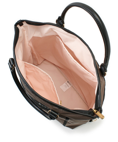 LeSportsac(レスポートサック)の「EVERYDAY TH CITY BKPK アップタウンダークチョコ/ブラック(バックパック/リュック・レディース・ブラウン・FREE)」の9枚目の写真