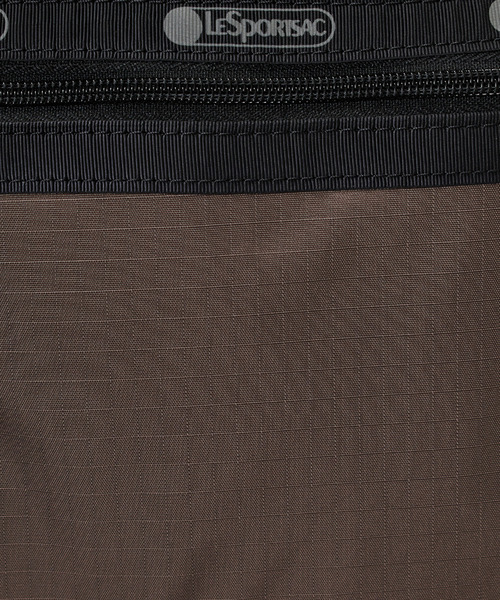 LeSportsac(レスポートサック)の「EVERYDAY TH CITY BKPK アップタウンダークチョコ/ブラック(バックパック/リュック・レディース・ブラウン・FREE)」の10枚目の写真