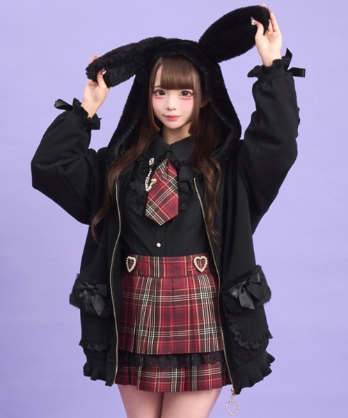 Secret Honey(シークレットハニー)の「うさ耳ファーパーカー(パーカー・レディース・オフホワイト/ブラック・FREE)」の5枚目の写真