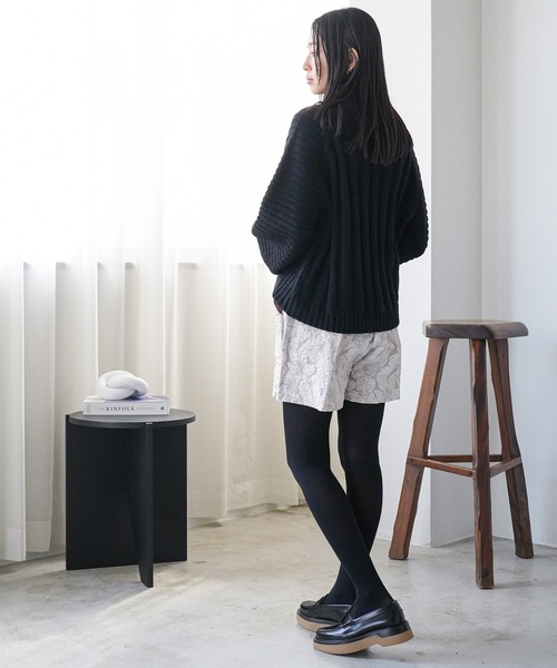 mili an deni(ミリアンデニ)の「フラワージャガードショートパンツ(その他パンツ・レディース・アッシュグレー/ブラック・M)」の9枚目の写真