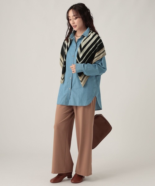 Elura（エルーラ）の「マルチプリント大判スカーフ/610588（ストール/ショール・レディース・ブラウン系その他2/ブルー/ブルー系その他2/ブラック・FREE）」の15枚目の写真