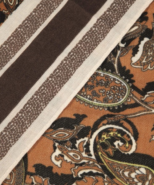 Elura（エルーラ）の「マルチプリント大判スカーフ/610588（ストール/ショール・レディース・ブラウン系その他2/ブルー/ブルー系その他2/ブラック・FREE）」の12枚目の写真