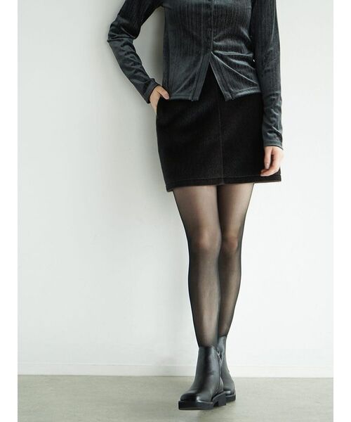FIKA.(フィーカ)の「Faux fur mini skirt(スカート・レディース・キャメル/ダークブラウン・MEDIUM)」の14枚目の写真