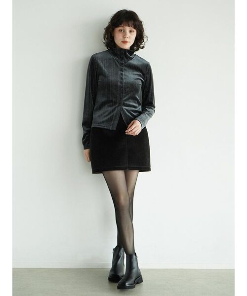 FIKA.(フィーカ)の「Faux fur mini skirt(スカート・レディース・キャメル/ダークブラウン・MEDIUM)」の15枚目の写真