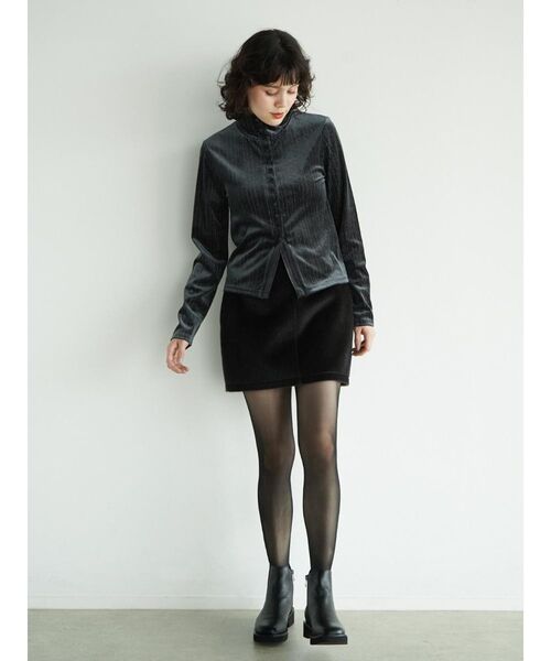 FIKA.(フィーカ)の「Faux fur mini skirt(スカート・レディース・キャメル/ダークブラウン・MEDIUM)」の16枚目の写真