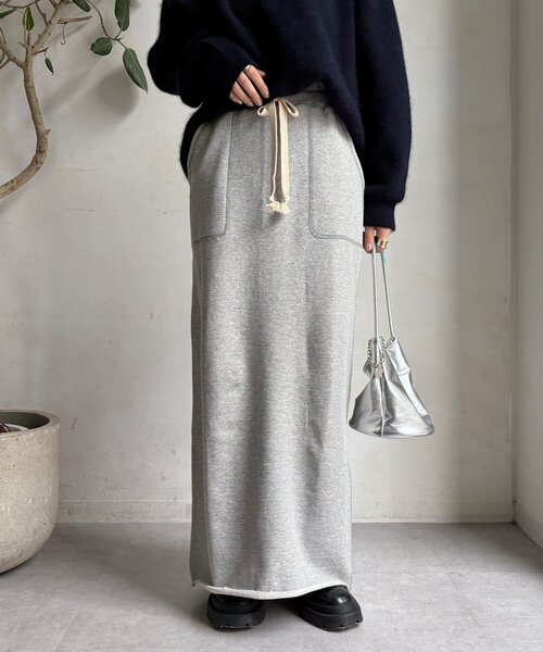 DouDou(ドゥドゥ)の「【インフルエンサーOKOCHI企画】裏毛タイトスカート(スカート・レディース・ブラウン/グレー・FREE/TM)」の12枚目の写真