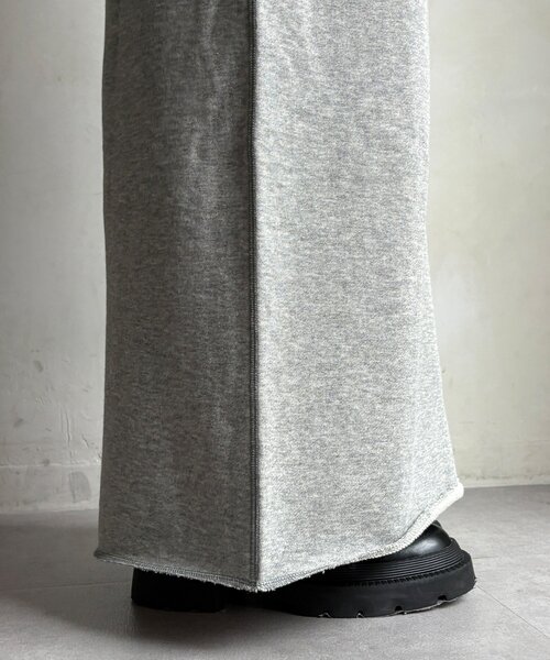 DouDou(ドゥドゥ)の「【インフルエンサーOKOCHI企画】裏毛タイトスカート(スカート・レディース・ブラウン/グレー・FREE/TM)」の22枚目の写真