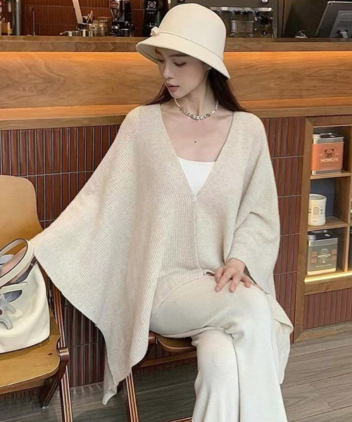 Miniministore(ミニミニストア)の「ニットショール ポンチョカーディガン秋冬(ニット/セーター・レディース・ブラック/グレー/ベージュ・FREE)」の11枚目の写真