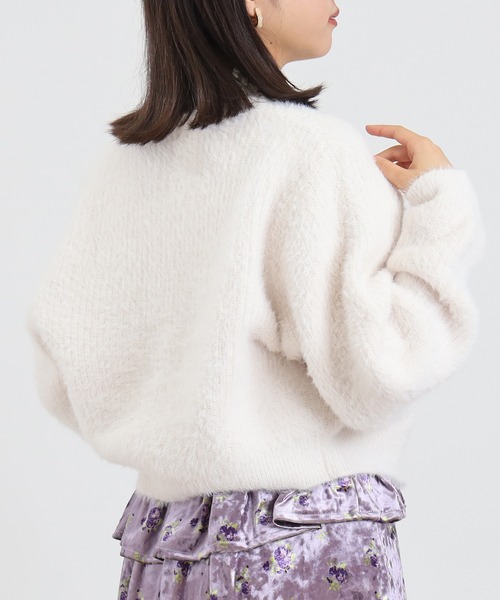 ASTORIA ODIER(アストリアオディール)の「ミンクフェザービジューボタンカーディガン(カーディガン/ボレロ・レディース・ブラック/アイボリー/ピンク・MEDIUM)」の14枚目の写真