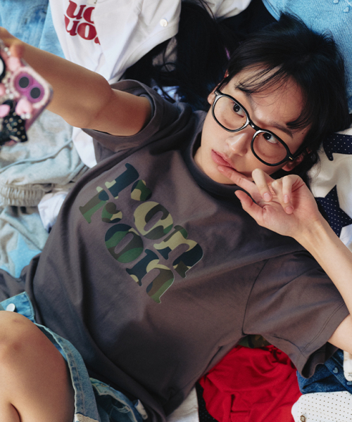 RONRON(ロンロン)の「PATTERN LOGO BASIC FIT T SHIRT CHARCOAL(Tシャツ/カットソー・レディース・その他・FREE)」の1枚目の写真