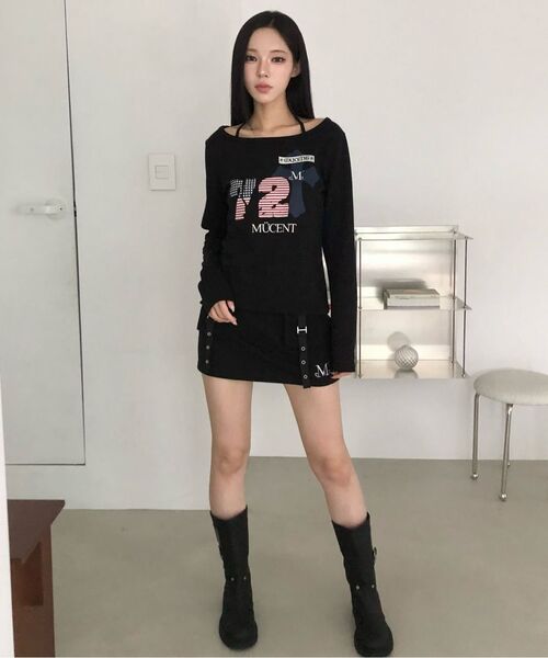 MUCENT(ムセント)の「ロデズ 72 星条旗 ワンショルダー 長袖Tシャツ (2カラー)(Tシャツ/カットソー・レディース・ブラック/グレー系・FREE)」の9枚目の写真