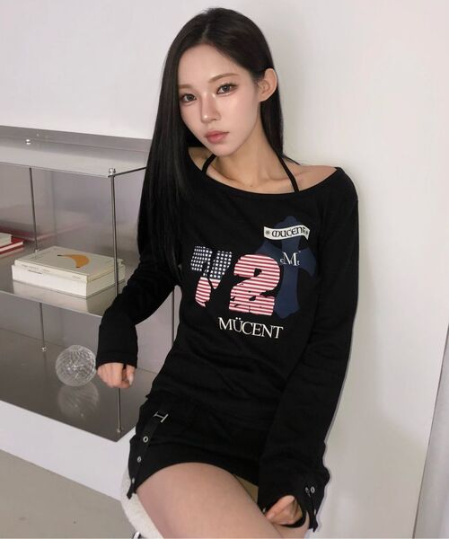 MUCENT(ムセント)の「ロデズ 72 星条旗 ワンショルダー 長袖Tシャツ (2カラー)(Tシャツ/カットソー・レディース・ブラック/グレー系・FREE)」の8枚目の写真