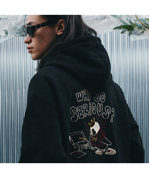 GAKKAI UNIONS(ガッカイユニオンズ)の「シリアスペンギン刺繍フードパーカー ブラック(パーカー・レディース・その他・MEDIUM/LARGE)」の1枚目の写真