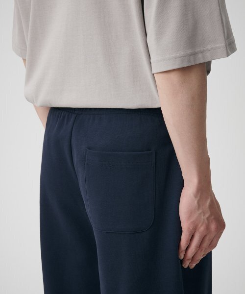 MUSINSA STANDARD（ムシンサスタンダード）の「ダブルニットワンタックワイドスウェットショーツ[ネイビー]（その他パンツ・メンズ・その他・SMALL/MEDIUM/LARGE/X-LARGE/XX-LARGE）」の6枚目の写真