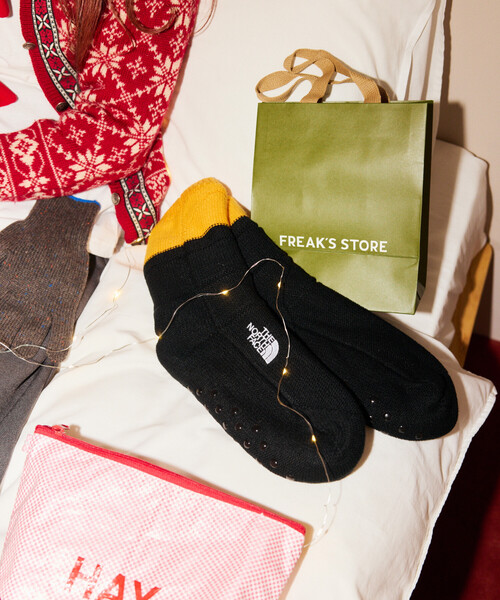 THE NORTH FACE(ザノースフェイス)の「THE NORTH FACE/ザ・ノース・フェイス Nuptse Bootie Socks ヌプシ ブーティ ソックス(ソックス/靴下・メンズ・キャメル/イエロー/ブラック/グレー・SMALL/MEDIUM)」の6枚目の写真