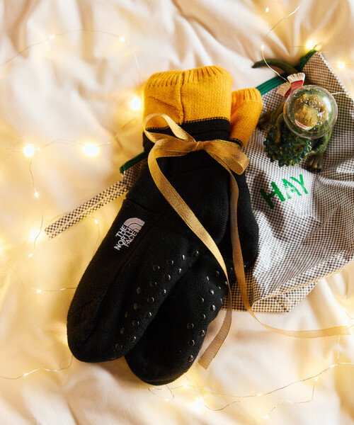 THE NORTH FACE(ザノースフェイス)の「THE NORTH FACE/ザ・ノース・フェイス Nuptse Bootie Socks ヌプシ ブーティ ソックス(ソックス/靴下・メンズ・キャメル/イエロー/ブラック/グレー・SMALL/MEDIUM)」の14枚目の写真