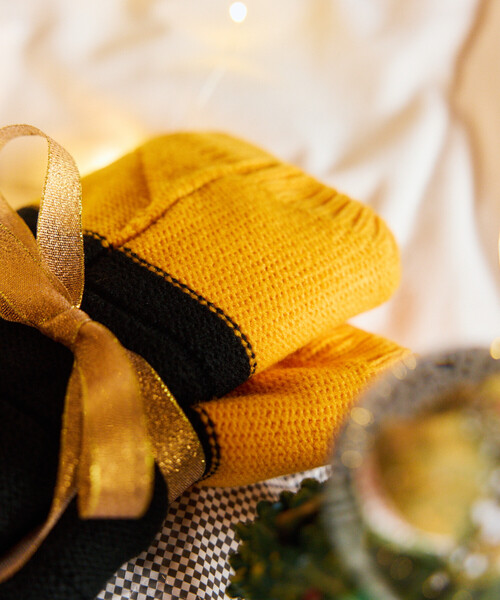 THE NORTH FACE(ザノースフェイス)の「THE NORTH FACE/ザ・ノース・フェイス Nuptse Bootie Socks ヌプシ ブーティ ソックス(ソックス/靴下・メンズ・キャメル/イエロー/ブラック/グレー・SMALL/MEDIUM)」の17枚目の写真