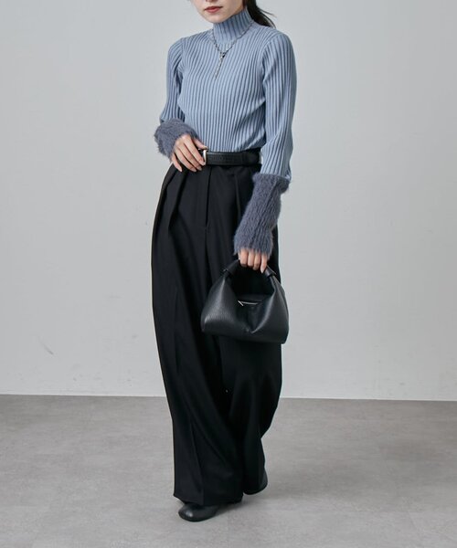 Lui's（ルイス）の「袖フェザーリブタートルニット（Tシャツ/カットソー・レディース・オフホワイト/グレー/グレー系その他/ブラック・FREE）」の14枚目の写真