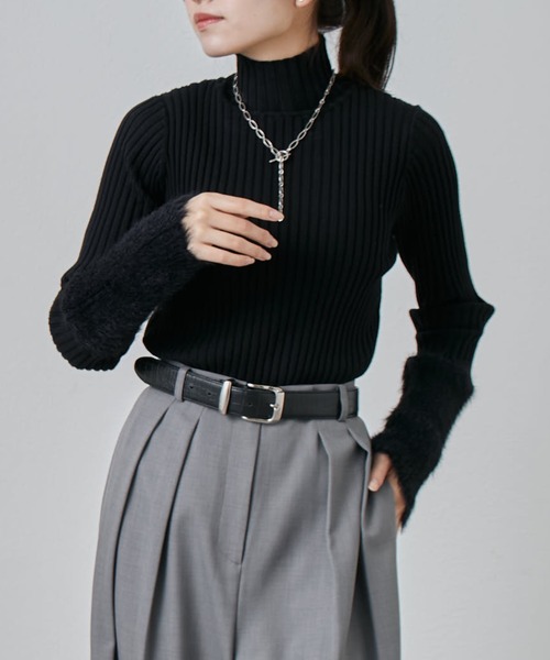 Lui's（ルイス）の「袖フェザーリブタートルニット（Tシャツ/カットソー・レディース・オフホワイト/グレー/グレー系その他/ブラック・FREE）」の19枚目の写真