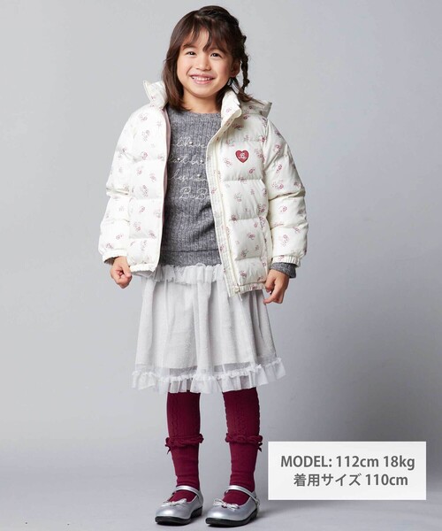 BeBe（ベベ）の「【撥水加工】Girlyフラワープリントタフタフード中綿コート（ダウンジャケット/コート・キッズ・ピンク系その他・150cm/110cm/140cm/120cm/130cm/100cm）」の7枚目の写真