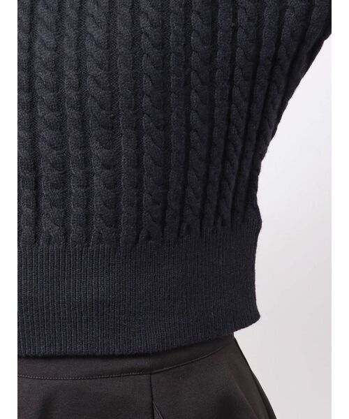 dazzlin（ダズリン）の「【20周年記念復刻！】ケーブルシャツドッキングニット（ニット/セーター・レディース・オフホワイト/グレー/ネイビー/ベージュ/ボルドー・FREE）」の18枚目の写真