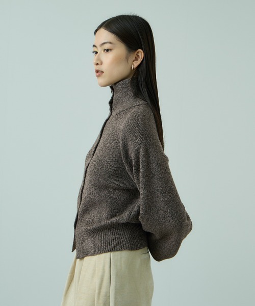 VICKY（ビッキー）の「メニボタン2WAYネックニット≪手洗い可能≫（ニット/セーター・レディース・ベージュ/ダークグレー/ブラウン・M）」の21枚目の写真