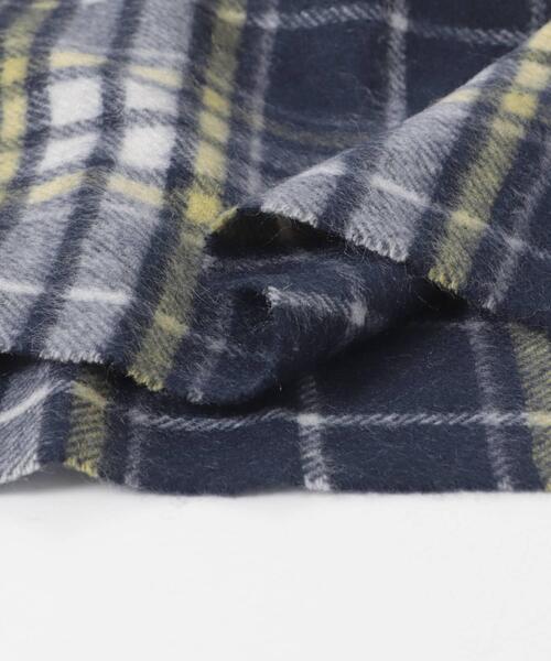 URBAN RESEARCH ROSSO WOMEN（アーバンリサーチ　ロッソ）の「カシミヤチェックマフラー（マフラー・レディース・ベージュ/ネイビー/ミント・FREE）」の10枚目の写真