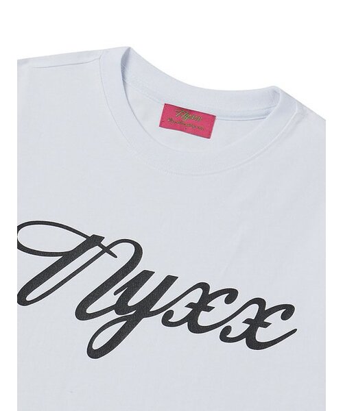 NYXX(エヌワイエックスエックス)の「BASIC LOGO TEE WHITE(Tシャツ/カットソー・レディース・その他・FREE)」の4枚目の写真